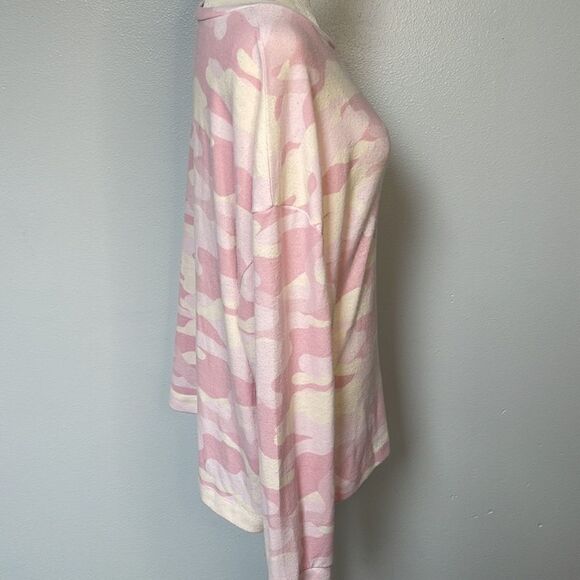 Time and Tru bubble gum pink and cream military print sweater.  Size XL. - Picture 2 of 5